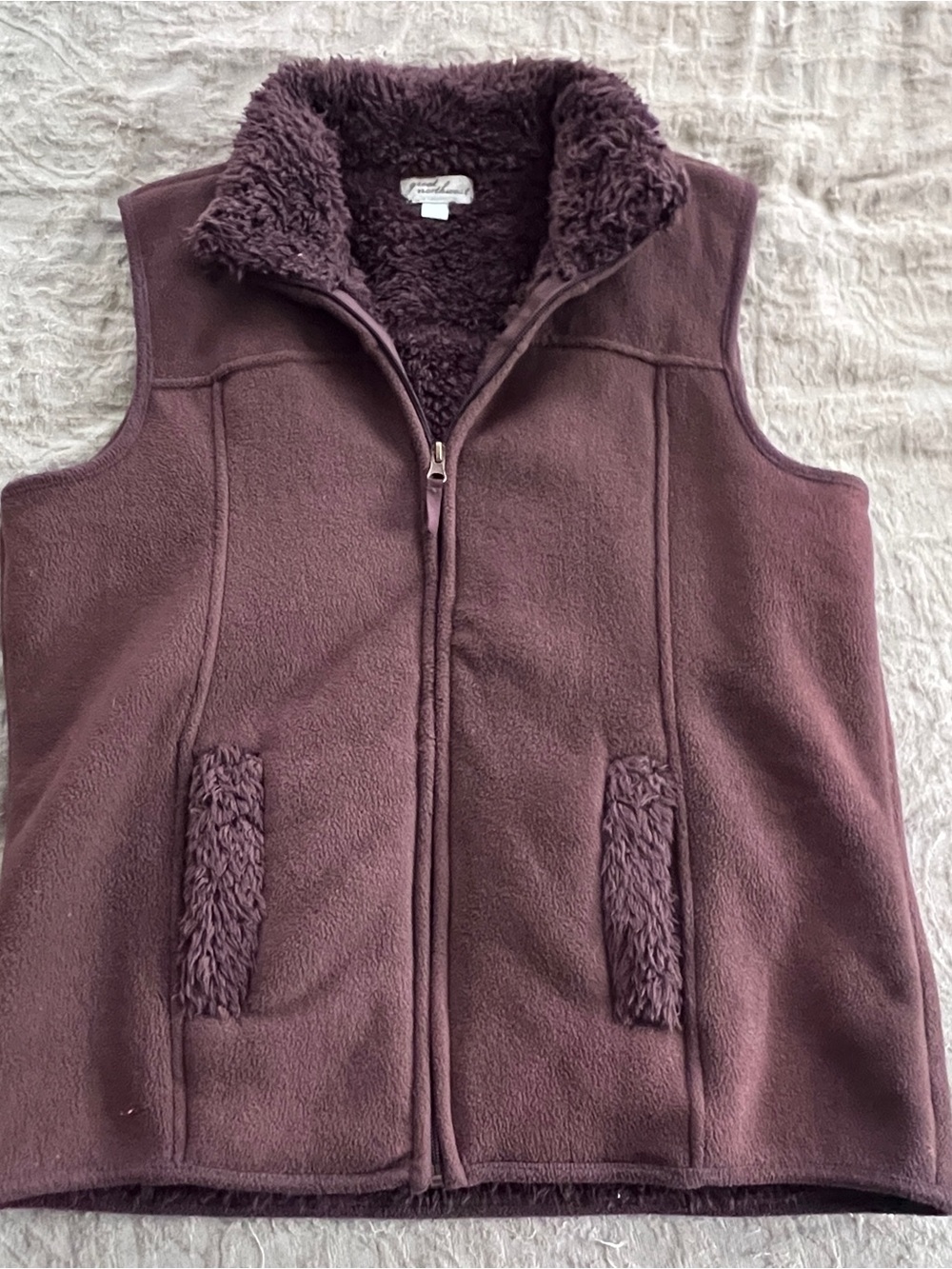 Women’s Gorpcore Cozy Fall Outdoor Faux Fur Lined Chocolate Brown Vest Size M